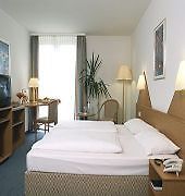 Best Western Hotel Ерланген Екстериор снимка